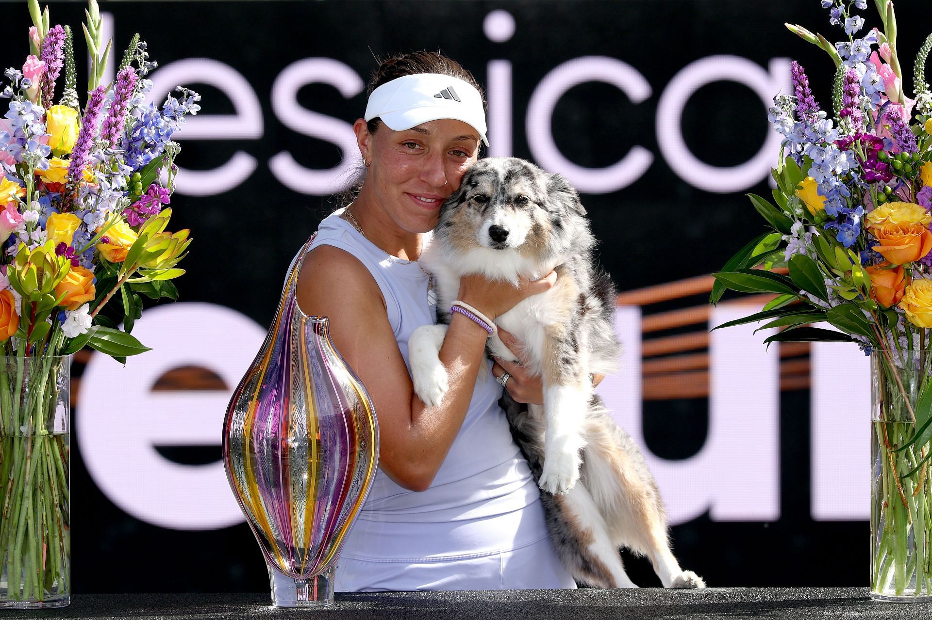 Jessica Pegula with Maddie at the Charleston Open - Image Source: Getty